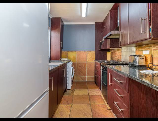 2 BEDROOM HOUSE FOR SALE IN RANDPARK RIDGE